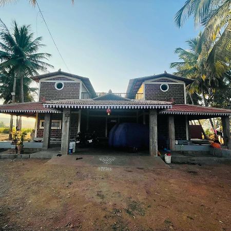 Dharani Home Stay Badami Extérieur photo